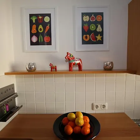 Edith Apartment